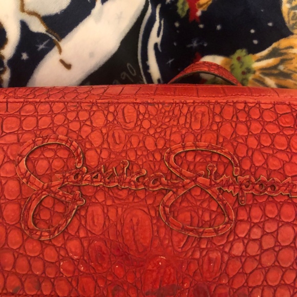 Price drop Holiday Sale Like New Jessica Simpson Red Croc Satchel - Picture 5 of 6